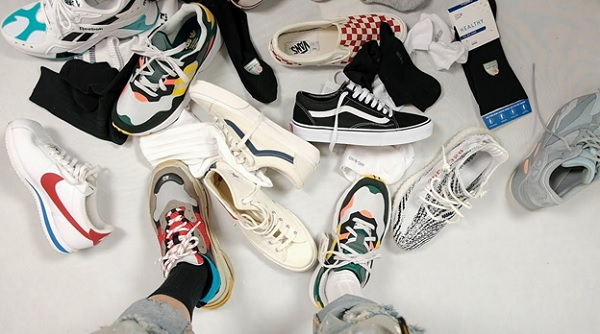 giày sneaker nam đáng mua nhất năm nay